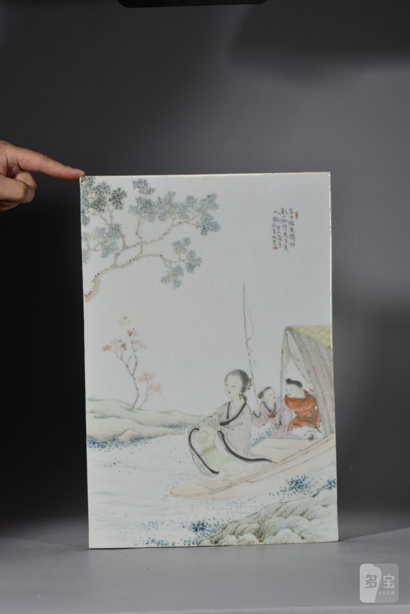 清光绪 胡仙哉浅绛彩仕女瓷板 - 图2